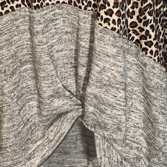 UMGEE USA Women's Color Block Cheetah Tunic 1X 1XL 0634 - Picture 2 of 5